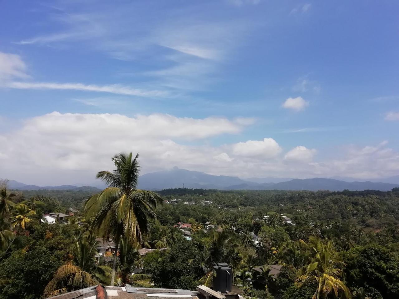 Dreamscape Home Stay Kandy Exterior photo